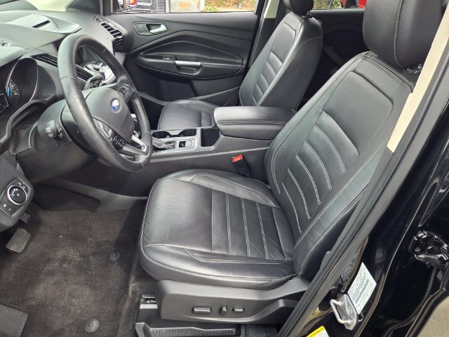 Used 2018 Ford Escape Titanium AWD/4WD image 11