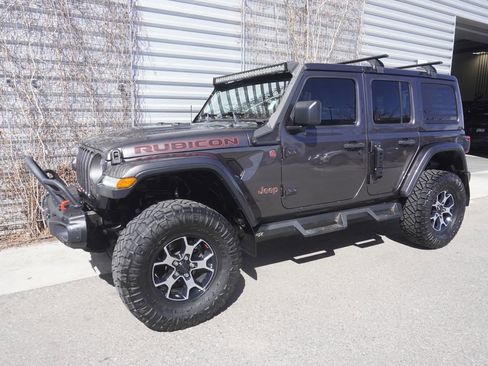 Used 2019 Jeep Wrangler Unlimited Rubicon image 3
