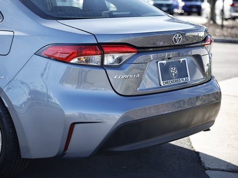 Used 2024 Toyota Corolla LE image 8