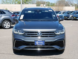 Used 2024 Volkswagen Tiguan SEL R-Line w/ MDO Package, Two-Row AWD/4WD video 2