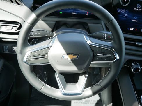 New 2026 Chevrolet Silverado EV LT AWD/4WD image 17