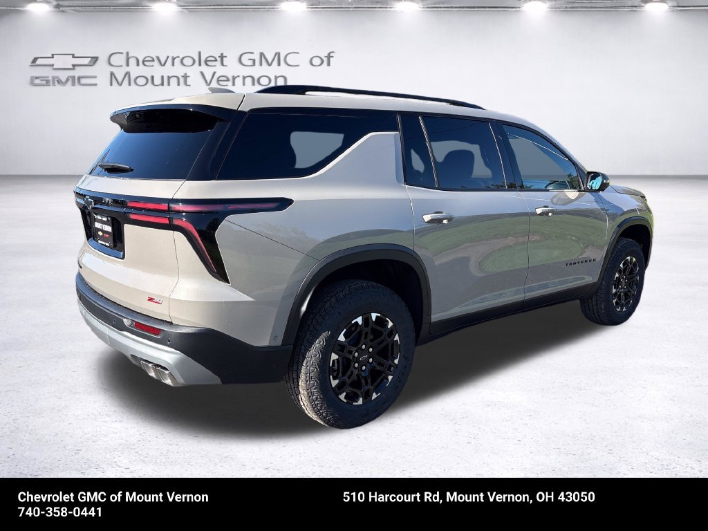 New 2027 Chevrolet Traverse Z71 w/ Enhanced Driving Package AWD/4WD image 5