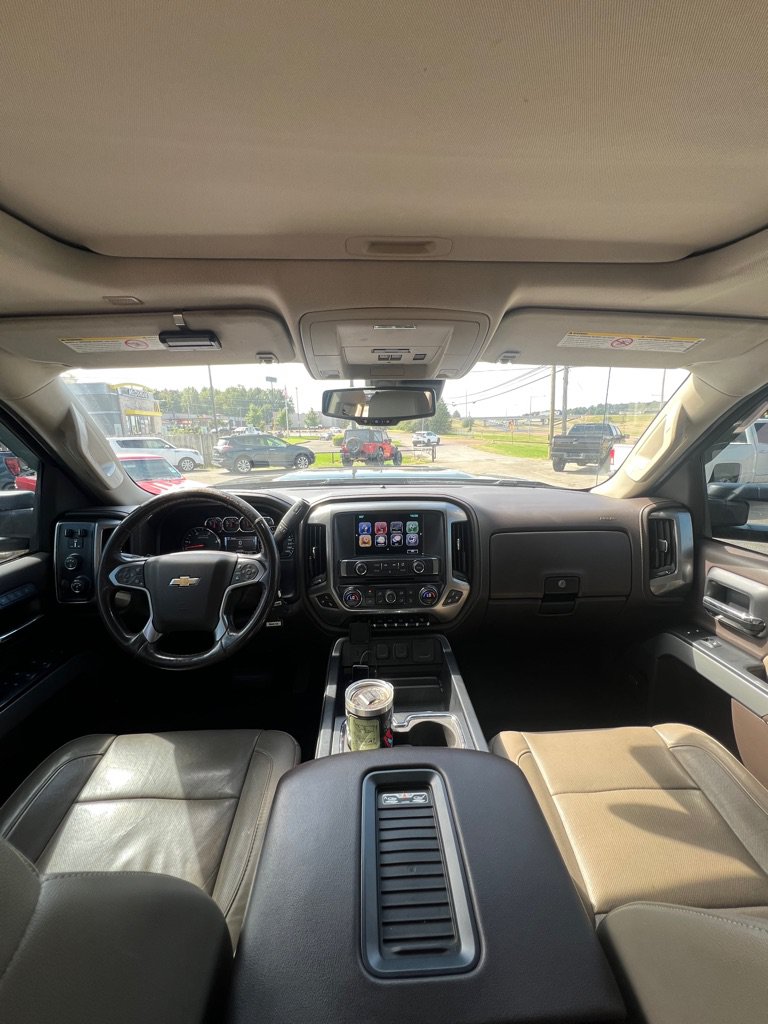 Used 2018 Chevrolet Silverado 2500 LTZ w/ Duramax Plus Package AWD/4WD image 8