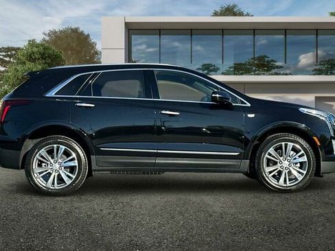 New 2025 Cadillac XT5 Premium Luxury w/ LPO, Floor Liner Package image 3