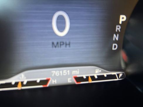 Used 2018 Jeep Cherokee Limited w/ Technology Group image 30