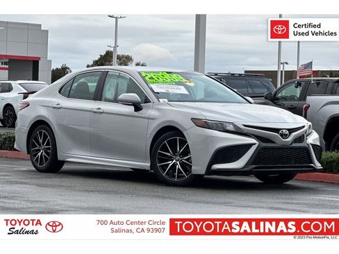 Certified 2023 Toyota Camry SE image 1
