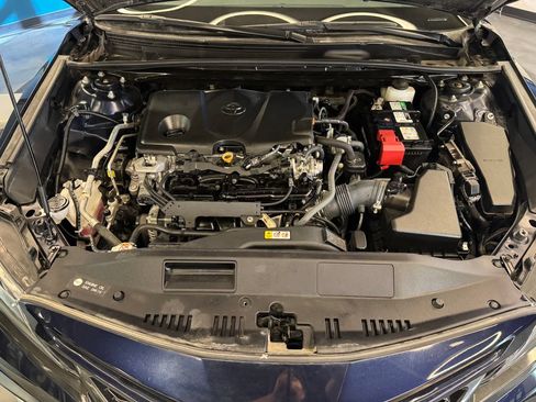 Used 2022 Toyota Camry XSE FWD image 23