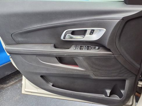 Used 2013 Chevrolet Equinox LS FWD image 17