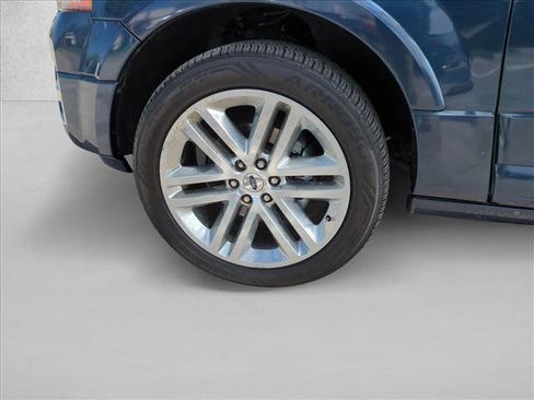 Used 2016 Ford Expedition EL Limited w/ Equipment Group 301A image 26