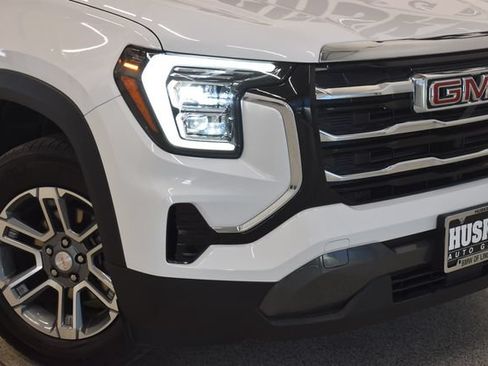 Used 2025 GMC Terrain Elevation AWD/4WD image 30
