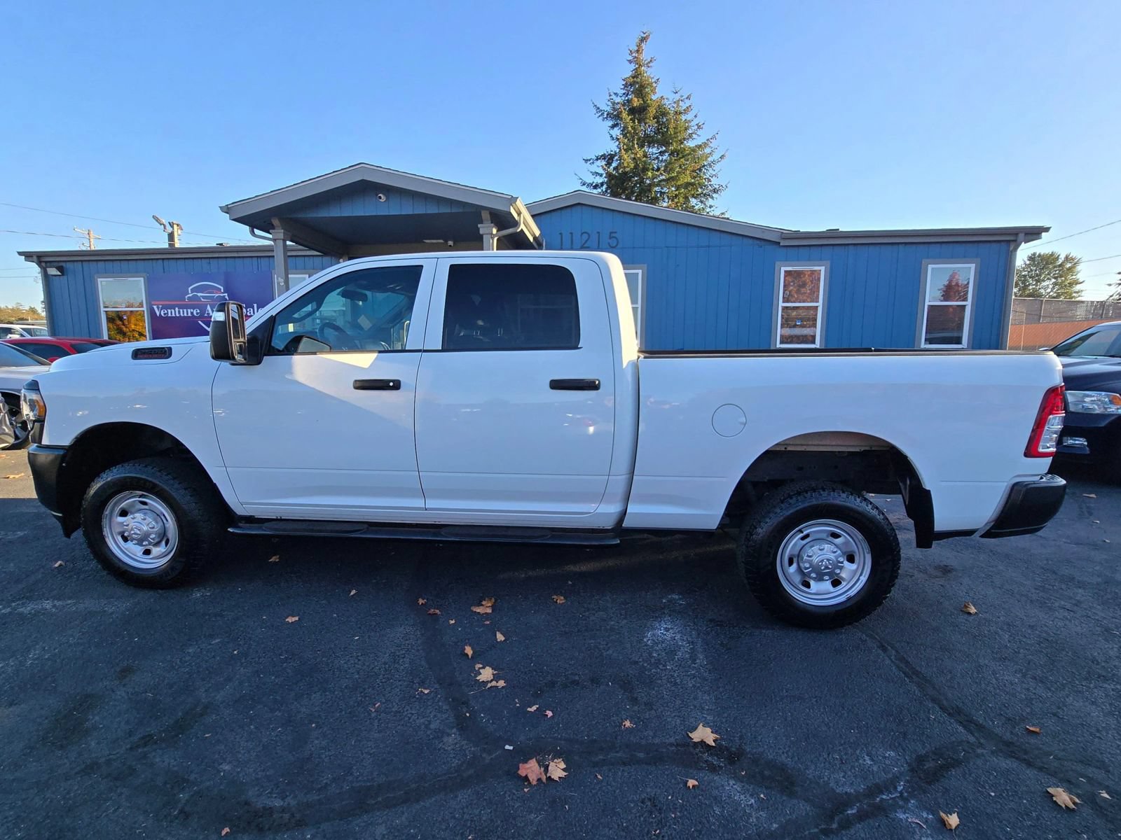 Used 2024 RAM 2500 Tradesman w/ Protection Group AWD/4WD image 3