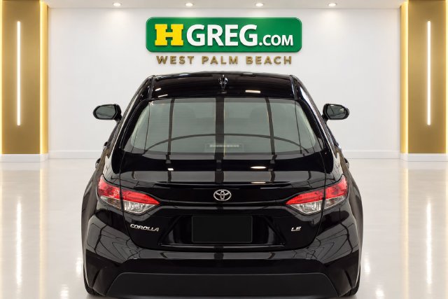 Used 2025 Toyota Corolla LE FWD image 8