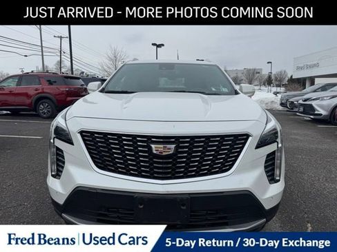 Used 2022 Cadillac XT4 Premium Luxury w/ Driver Awareness Package image 2