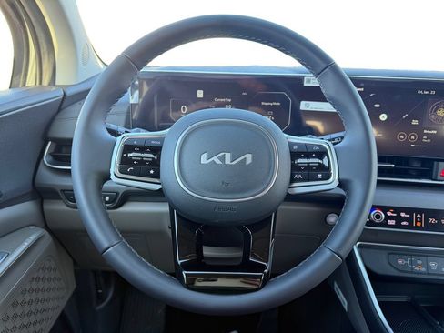 New 2026 Kia Carnival SX FWD image 12