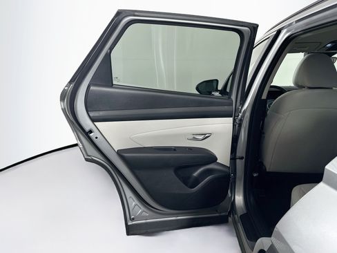 Used 2026 Hyundai Tucson SEL FWD image 25