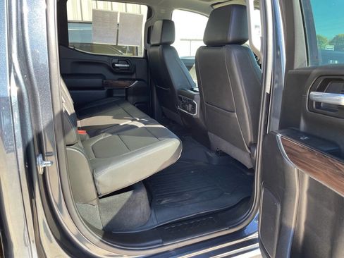 Used 2021 GMC Sierra 1500 SLT w/ SLT Premium Package AWD/4WD image 12