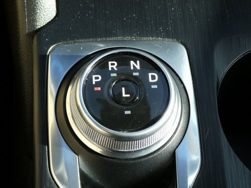 Used 2023 Ford Escape ST-Line image 15