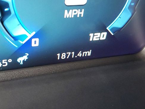 Used 2025 Ford Bronco Badlands image 22