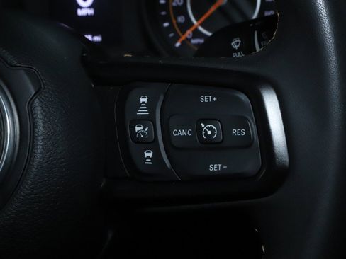 Used 2024 Jeep Wrangler Sport S image 20