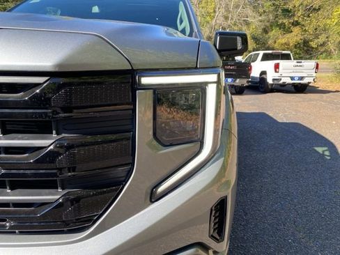 New 2026 GMC Sierra 1500 Elevation w/ Elevation Premium Package image 10