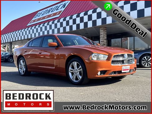 Used 2011 Dodge Charger R/T image 1
