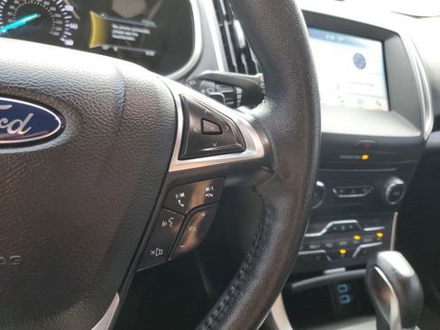 Used 2017 Ford Edge SEL w/ Equipment Group 201A image 27