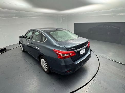 Used 2016 Nissan Sentra SV image 3