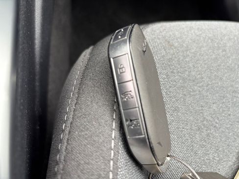 Used 2025 Kia K4 FWD image 22