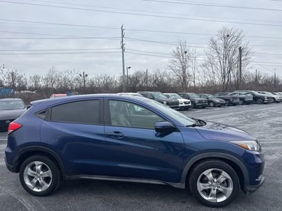 Used 2016 Honda HR-V EX