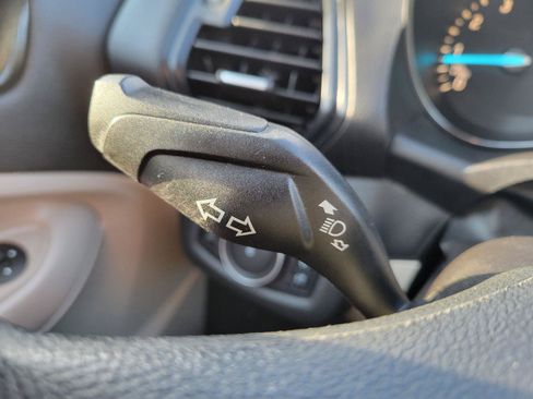Used 2019 Ford Escape SE FWD image 15