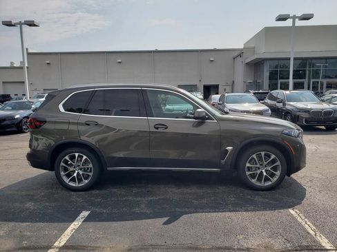 New 2026 BMW X5 xDrive40i w/ Climate Comfort Package AWD/4WD image 3