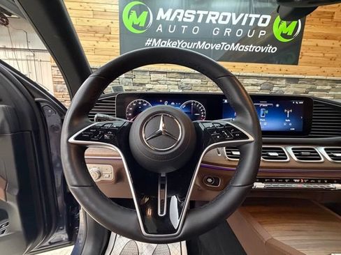 Used 2025 Mercedes-Benz GLE 450e 4MATIC image 21