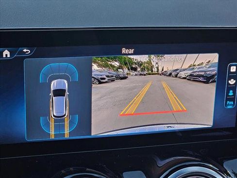 Used 2025 Mercedes-Benz GLA 35 AMG 4MATIC image 14