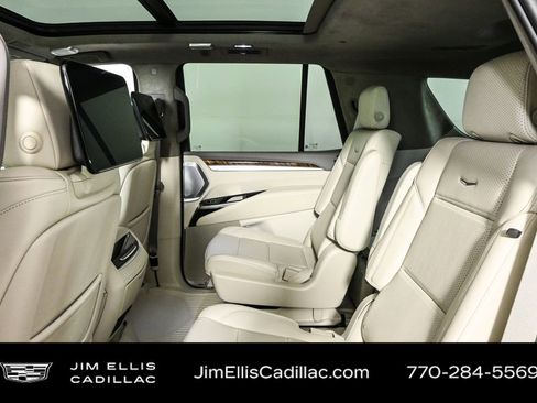 Used 2025 Cadillac Escalade Sport Platinum w/ LPO, Floor Liner Package image 20