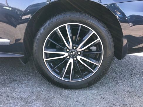 Used 2018 INFINITI QX60 Luxe w/ Deluxe Technology Package image 28