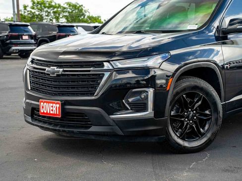 Certified 2023 Chevrolet Traverse LT w/ Midnight/Sport Edition FWD image 7