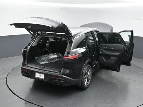 Certified 2025 INFINITI QX60 Luxe image 56