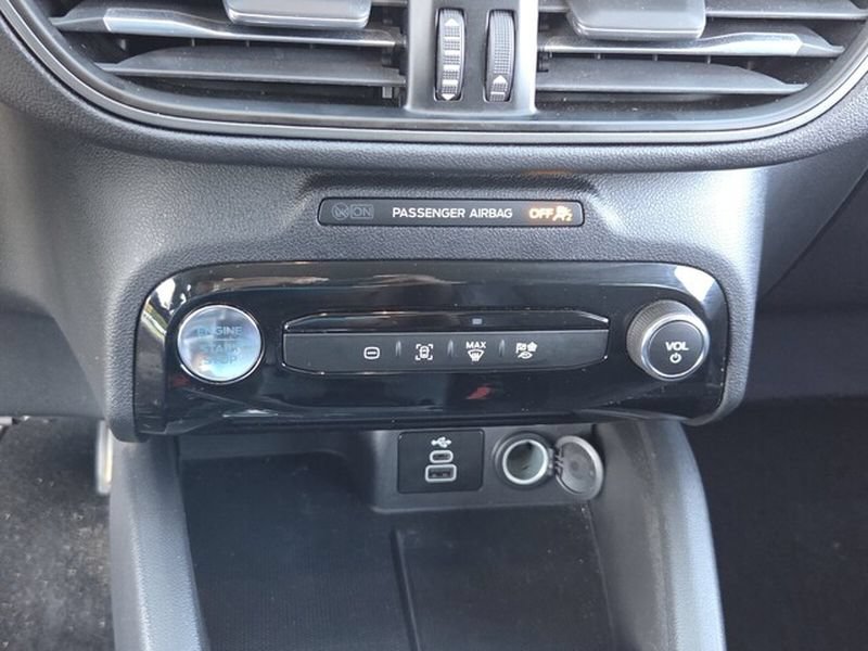 Used 2025 Ford Escape SE FWD image 20