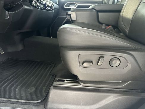 Certified 2024 Chevrolet Silverado 2500 LTZ image 15