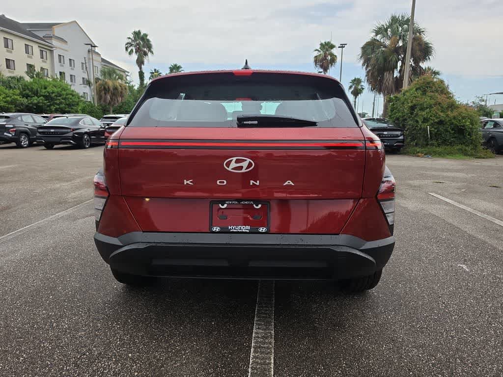 New 2027 Hyundai Kona SE FWD image 6