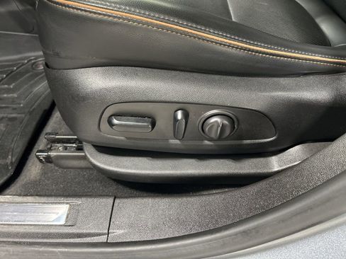 Used 2022 GMC Acadia AT4 w/ Trailering Package image 11