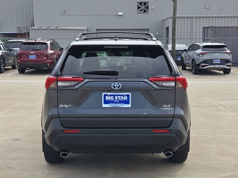 Used 2024 Toyota RAV4 XLE w/ Convenience Package AWD/4WD image 5