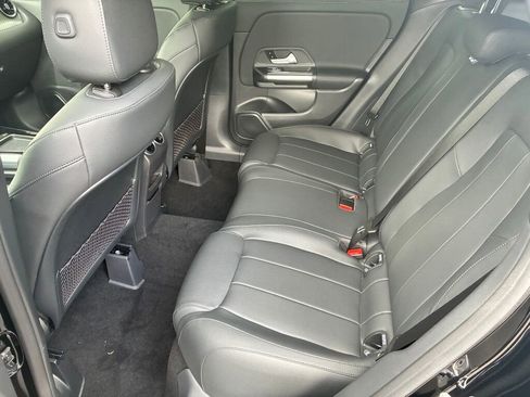 New 2026 Mercedes-Benz GLA 250 4MATIC image 12