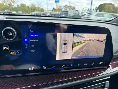 New 2026 Chevrolet Traverse Z71 w/ Driver Confidence Package image 26