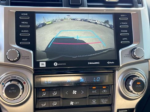 Used 2020 Toyota 4Runner Limited AWD/4WD image 20