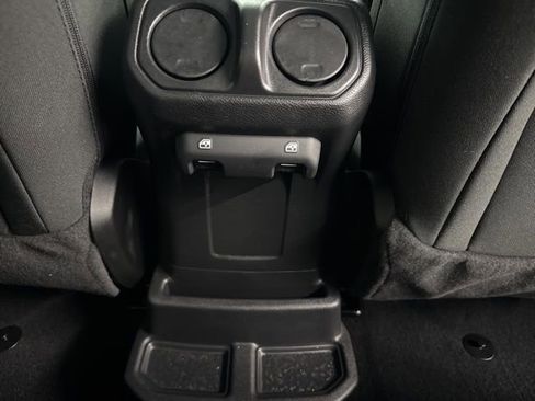 Used 2023 Jeep Wrangler Unlimited w/ Cold Weather Group image 29