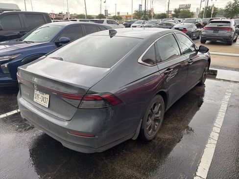 Used 2023 Honda Accord EX image 3