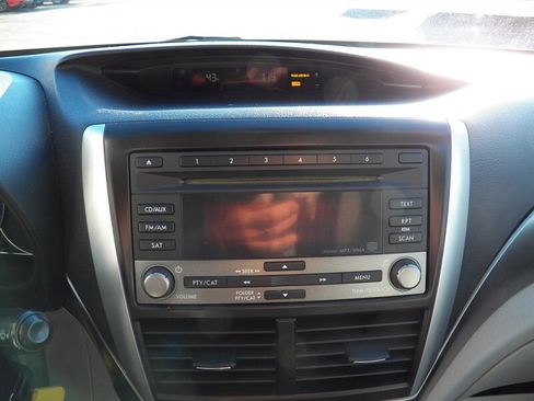 Used 2011 Subaru Forester 2.5X w/ Alloy Wheel Value Pkg image 18