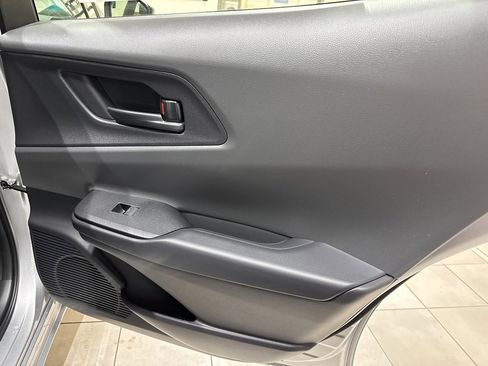 New 2026 Toyota Prius LE image 17