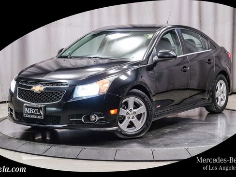 Used 2014 Chevrolet Cruze LT w/ RS Package FWD image 1